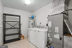 1 Southerly Ct, Towson, MD 21286 - Photo 23