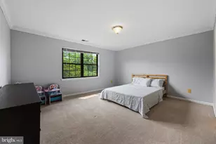 22 Alanbrooke Ct, Towson, MD 21204 - Photo 17