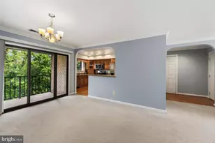 22 Alanbrooke Ct, Towson, MD 21204 - Photo 11