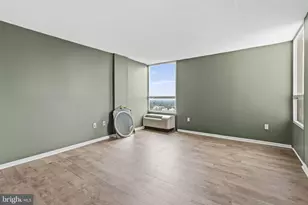 205 E Joppa Rd, Towson, MD 21286 - Photo 13