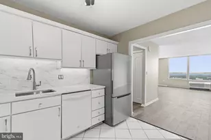 205 E Joppa Rd, Towson, MD 21286 - Photo 11