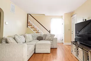 8004 Manor Rd, Parkville, MD 21234 - Photo 9
