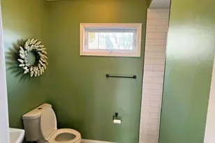1205 Greystone Rd, Baltimore, MD 21227 - Photo 9