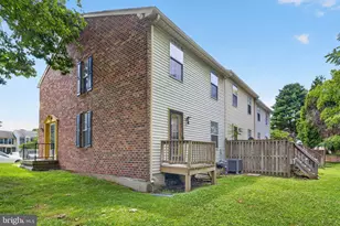 14 Spirit Ln, Owings Mills, MD 21117 - Photo 3