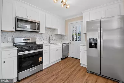 3439 Court Way, Baltimore, MD 21222 - Photo 5