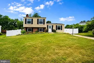 1414 King William Dr, Baltimore, MD 21228 - Photo 1