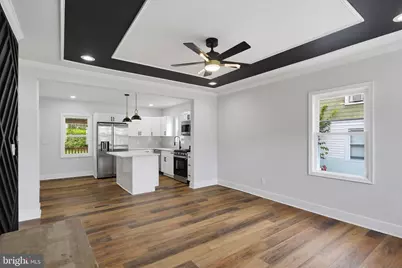 323 3rd Avenue, Baltimore, MD 21227 - Photo 5