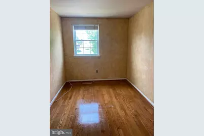 907 Stormont Circle, Baltimore, MD 21227 - Photo 11