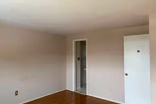 907 Stormont Cir, Baltimore, MD 21227 - Photo 7