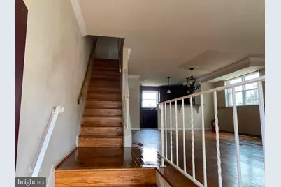 907 Stormont Circle, Baltimore, MD 21227 - Photo 5