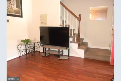 713 Eastshire Drive, Catonsville, MD 21228 - Photo 3