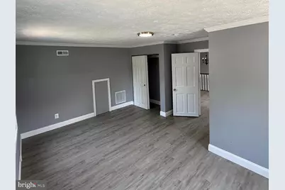 7875 Oakdale Avenue, Rosedale, MD 21237 - Photo 21