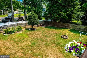 16 Woody Rd, Baltimore, MD 21221 - Photo 13