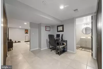 1639 Cottage, Towson, MD 21286 - Photo 21