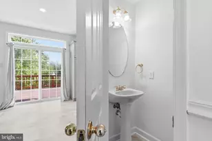 7715 Jenelles Ln, Baltimore, MD 21236 - Photo 13