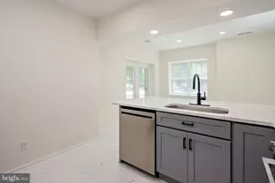 200 Belmont Forest Ct, Lutherville Timonium, MD 21093 - Photo 13