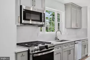 9536 Meadows Farm Dr, Owings Mills, MD 21117 - Photo 25