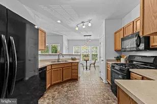 9661 Ashlyn Cir, Owings Mills, MD 21117 - Photo 15
