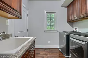 8608 Springvale Dr, Lutherville Timonium, MD 21093 - Photo 17