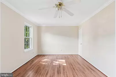 28 Perryoak Place, Baltimore, MD 21236 - Photo 11