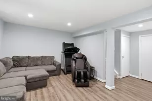 26 Spectator Ln, Owings Mills, MD 21117 - Photo 27