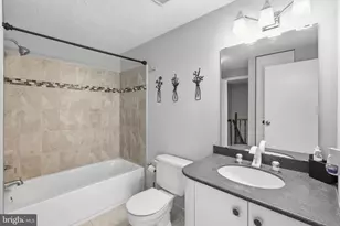 26 Spectator Ln, Owings Mills, MD 21117 - Photo 15
