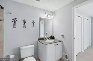 26 Spectator Ln, Owings Mills, MD 21117 - Photo 17