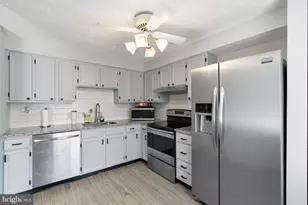 26 Spectator Ln, Owings Mills, MD 21117 - Photo 9