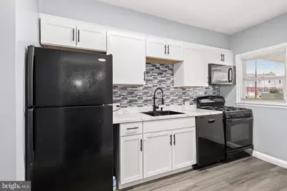6105 Frederick Road, Baltimore, MD 21228 - Photo 13