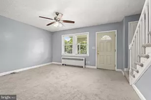 6105 Frederick Rd, Baltimore, MD 21228 - Photo 9
