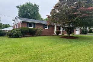 9825 Richlyn Dr, Perry Hall, MD 21128 - Photo 3