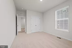 8120 Cypress Pt Dr, Rosedale, MD 21237 - Photo 15