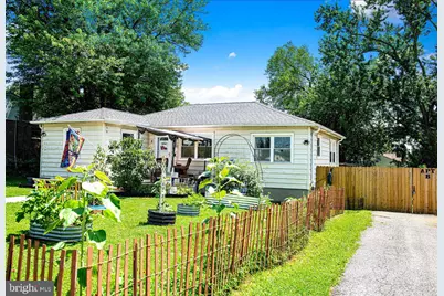 11 Jefferson Avenue #B, Cockeysville, MD 21030 - Photo 1