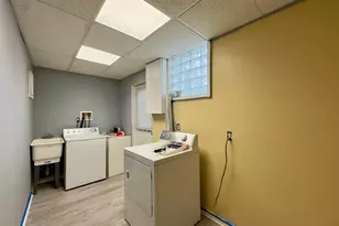 8166 Del Haven Rd, Baltimore, MD 21222 - Photo 11