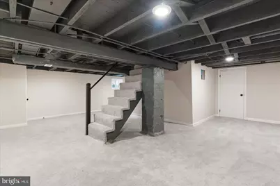 1 Glenwood Avenue, Baltimore, MD 21228 - Photo 29