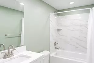 921 Homberg Ave, Essex, MD 21221 - Photo 23