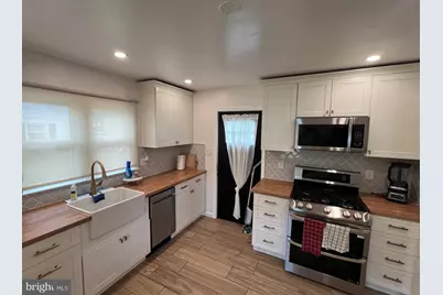 6017 Black Friars Circle, Baltimore, MD 21228 - Photo 5