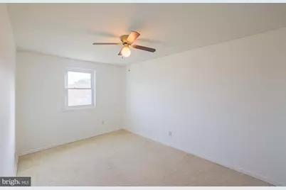 1021 Foxchase Lane, Essex, MD 21221 - Photo 25