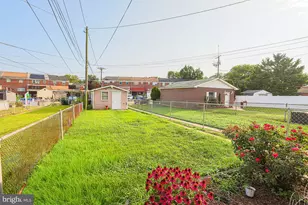 1021 Foxchase Ln, Essex, MD 21221 - Photo 27