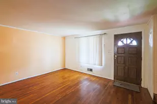 1021 Foxchase Ln, Essex, MD 21221 - Photo 7