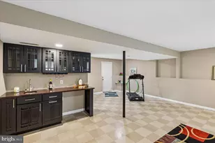 146 Holly Cir, Baltimore, MD 21221 - Photo 21