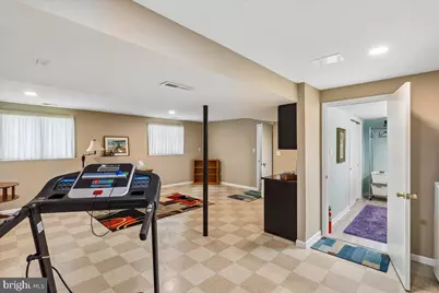 146 Holly Circle, Baltimore, MD 21221 - Photo 23