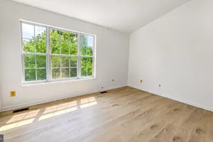 120 Royalty Cir, Owings Mills, MD 21117 - Photo 17