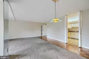 37 Stonehenge Cir, Pikesville, MD 21208 - Photo 19