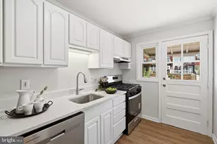 1808 Darrich Dr, Baltimore, MD 21234 - Photo 11