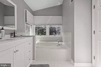2725 Moores Valley, Baltimore, MD 21209 - Photo 15