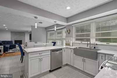 2725 Moores Valley, Baltimore, MD 21209 - Photo 3