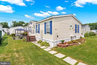 8 Elinor Lane, Sparrows Point, MD 21219 - Photo 3