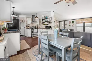8 Elinor Ln, Sparrows Point, MD 21219 - Photo 11