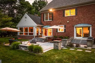 14205 Greencroft Ln, Cockeysville, MD 21030 - Photo 13